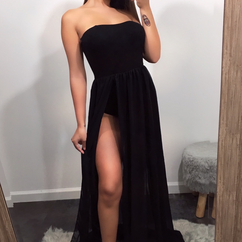 TWO LEFT Celine Black Slit Maxi - Picture 3 of 8